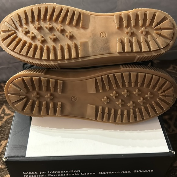 H&M fur lined boots - Picture 6 of 6